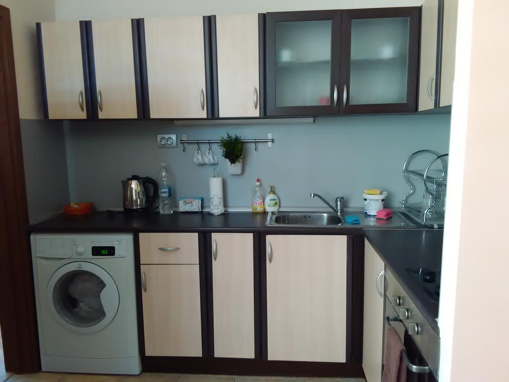 Geri Apartment ブルガス エクステリア 写真
